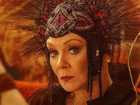 babylon nude scenes|Babylon Star Jean Smart Reveals Her Favorite Raunchy。